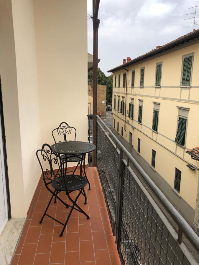 Casagiorgio A Due Passi Dal Centro Storico Lägenhet Florens Exteriör bild